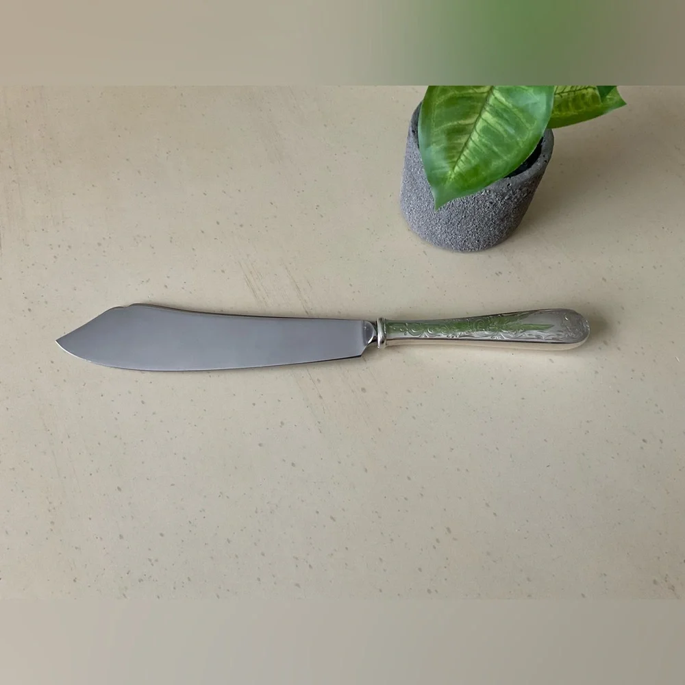 Kirk Stieff Old Maryland Engraved Cake Serving Knife - No Monogram 🍰